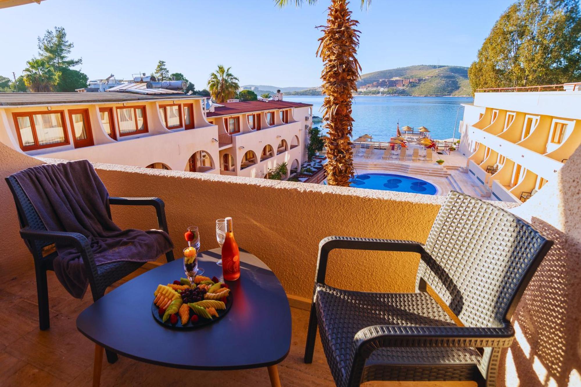 Guvercinlik  Club Aquarium Hotel & Spa מראה חיצוני תמונה