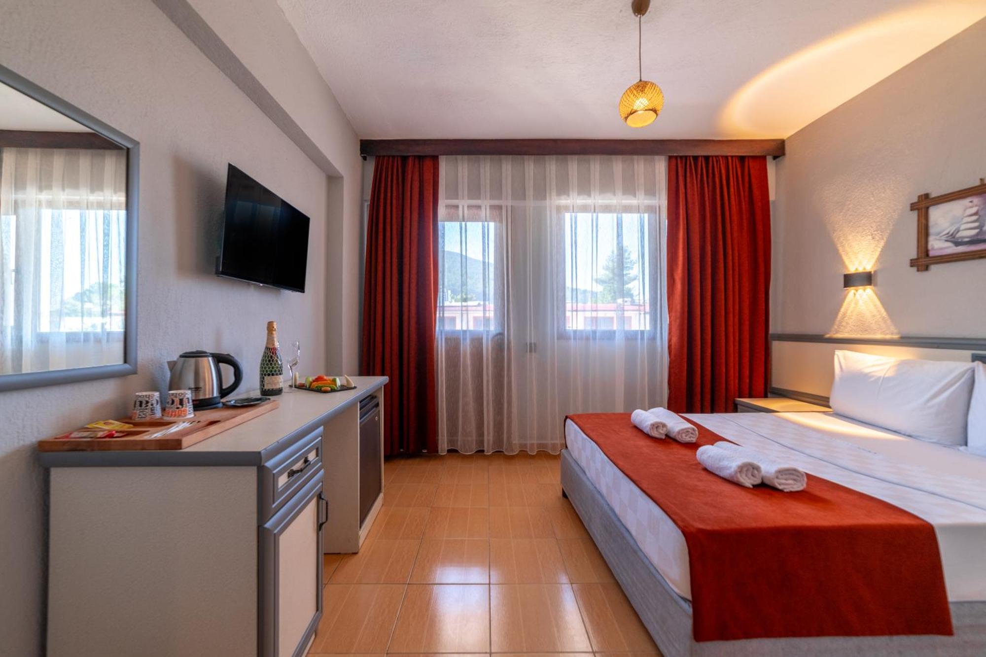 Guvercinlik  Club Aquarium Hotel & Spa מראה חיצוני תמונה
