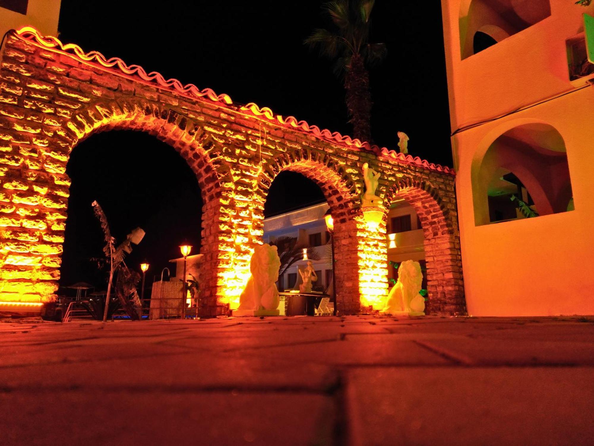 Guvercinlik  Club Aquarium Hotel & Spa מראה חיצוני תמונה